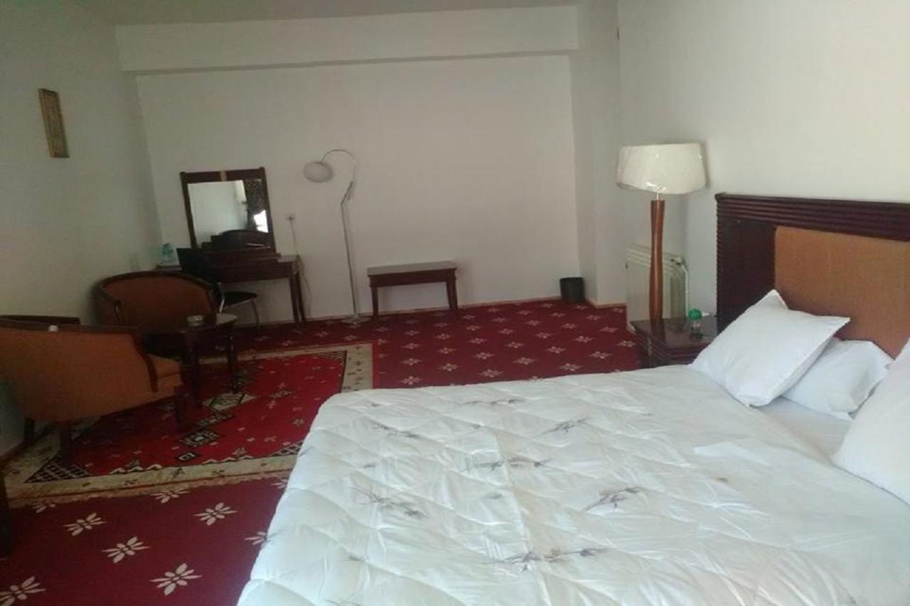 Mimosa Palace Otel Annaba Dış mekan fotoğraf